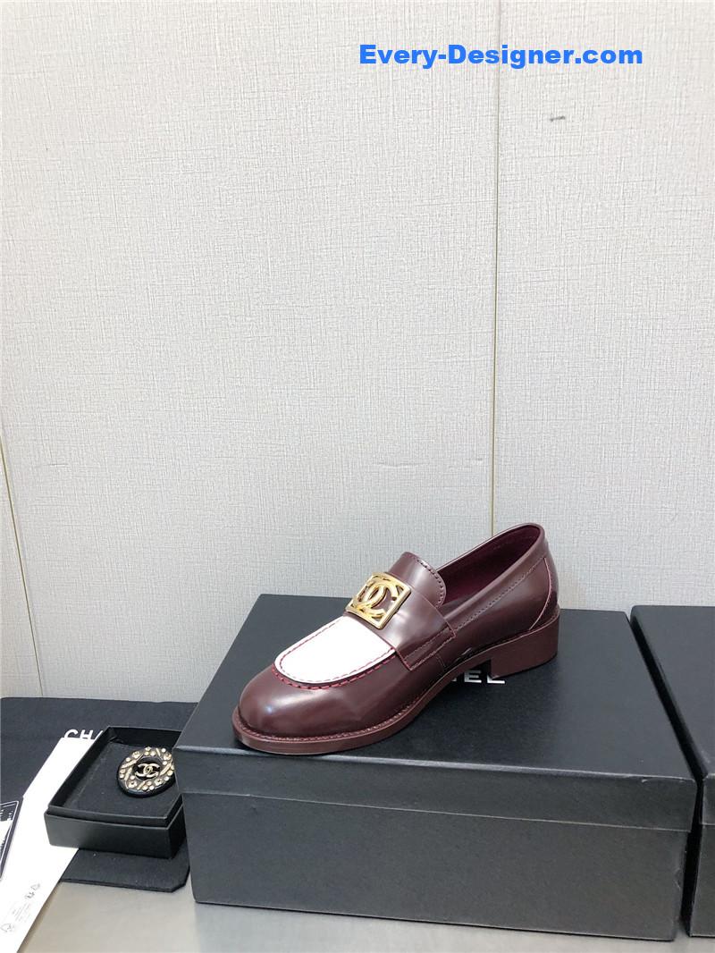 CC chunky heel round toe shoes