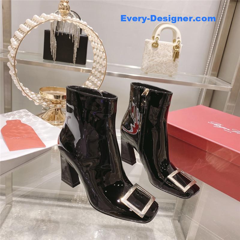 roger u1u1er metal square buckle ankle boots