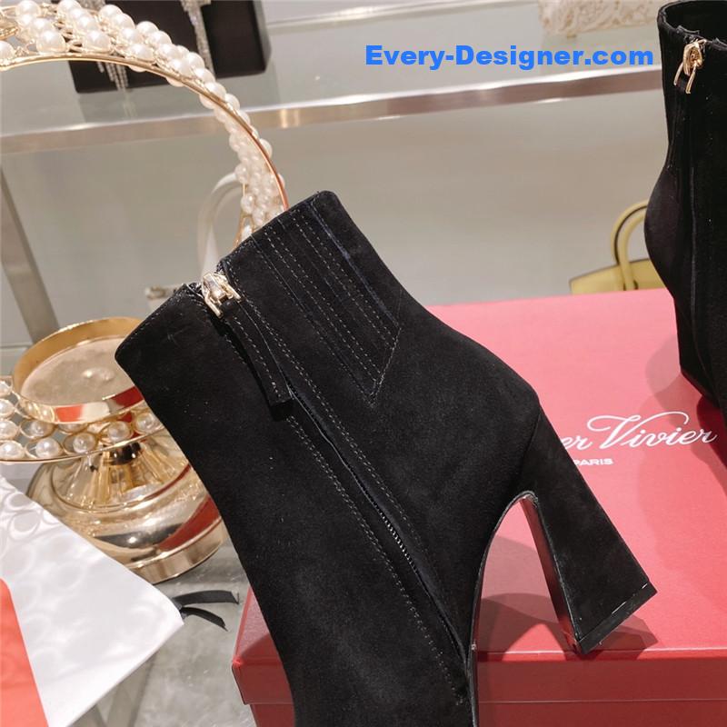 roger u1u1er metal square buckle ankle boots