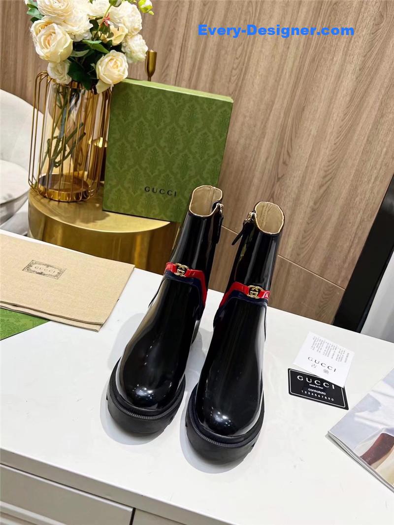 Gvc*1 black web stripe 85mm ankle boots