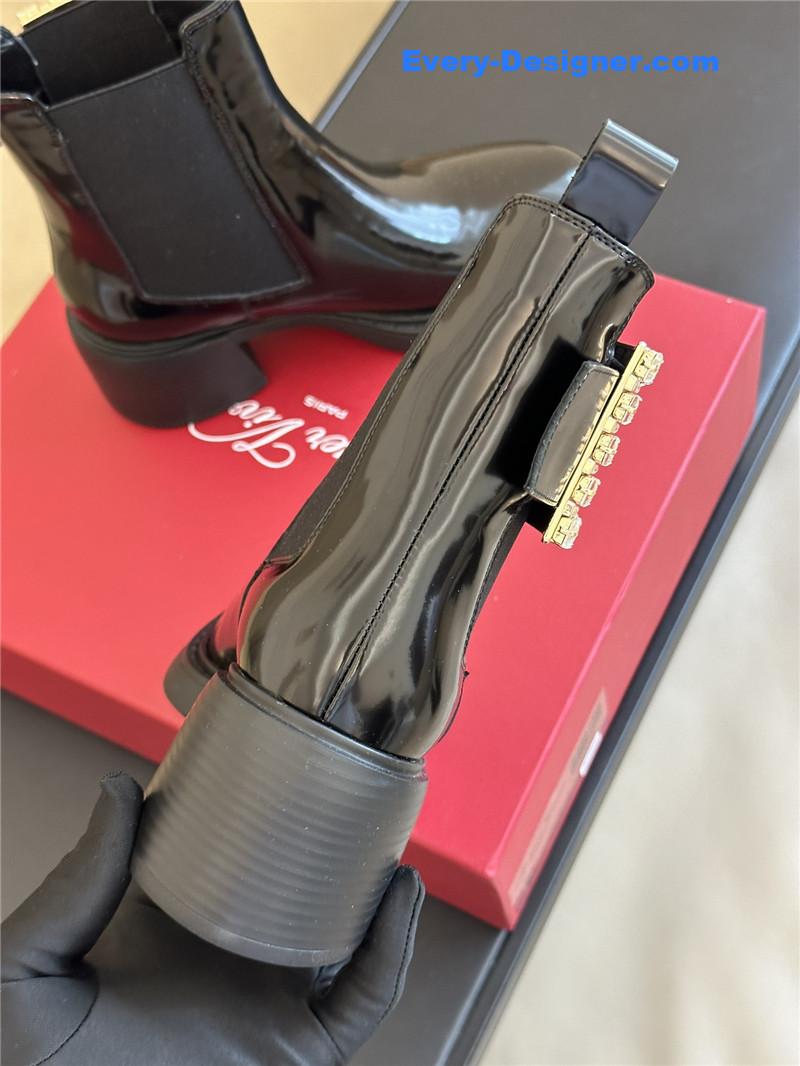 roger u1u1er square buckle chunky heel chelsea boots
