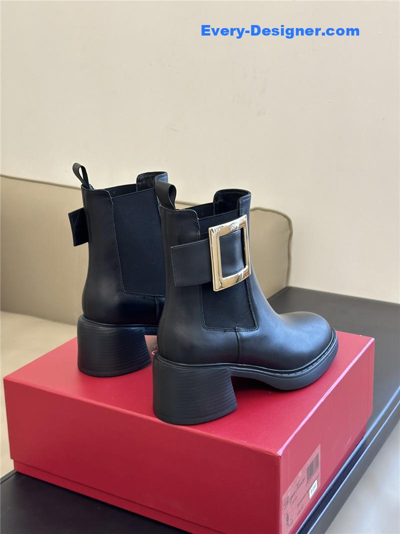 roger u1u1er square buckle chunky heel chelsea boots