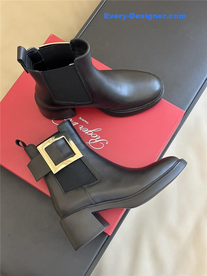 roger u1u1er square buckle chunky heel chelsea boots