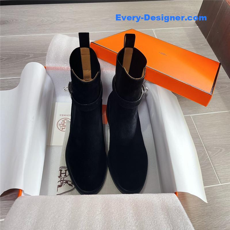 H**me5 kelly buckle martin boots