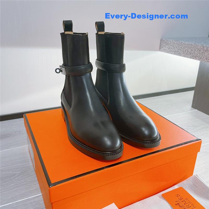 H**me5 kelly buckle martin boots