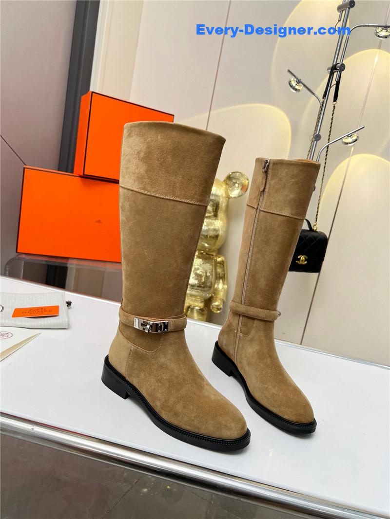 H**me5 new classic boots