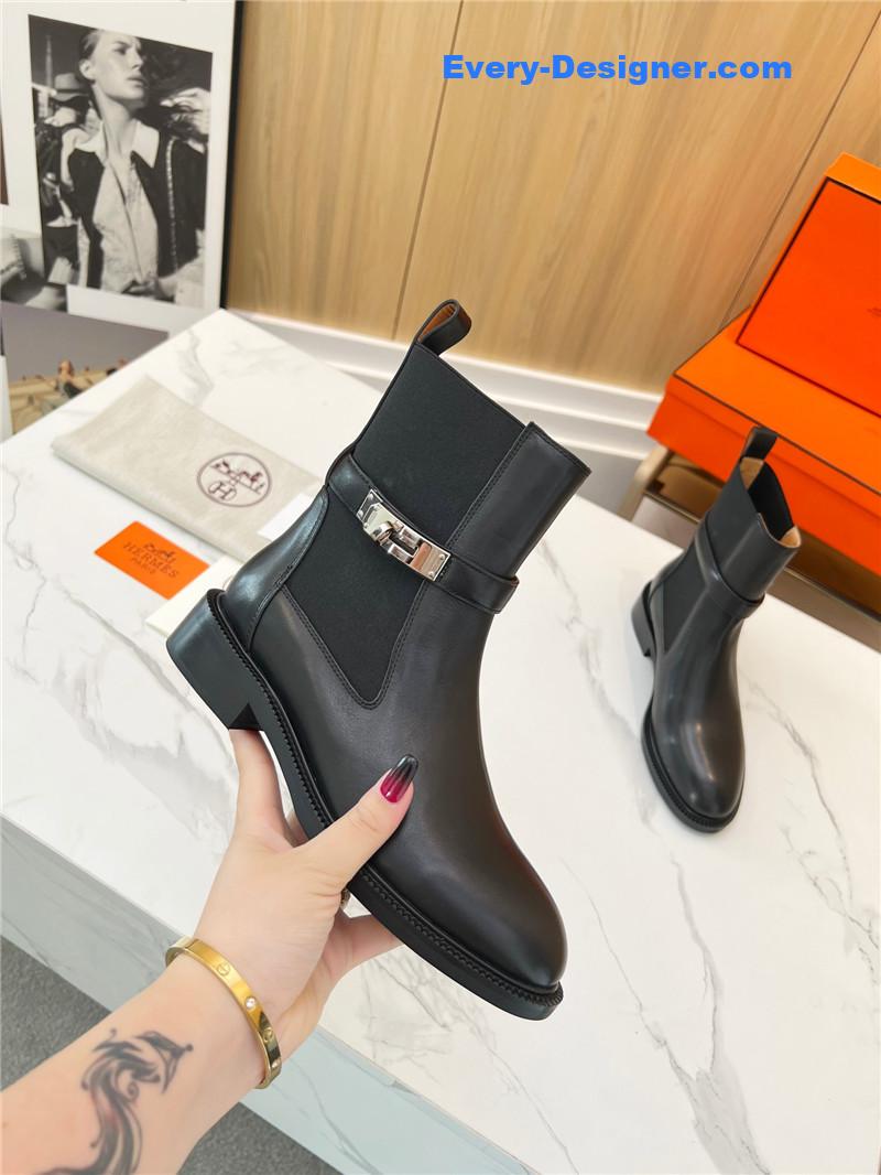 H**me5 new classic boots