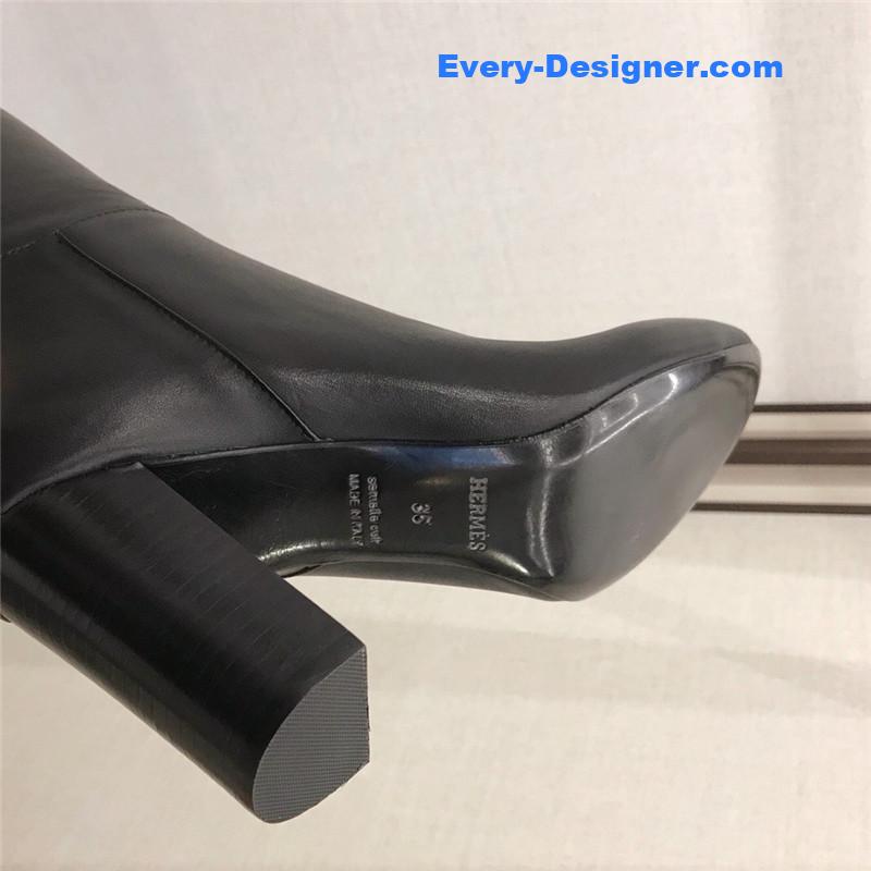 H**me5 new classic boots