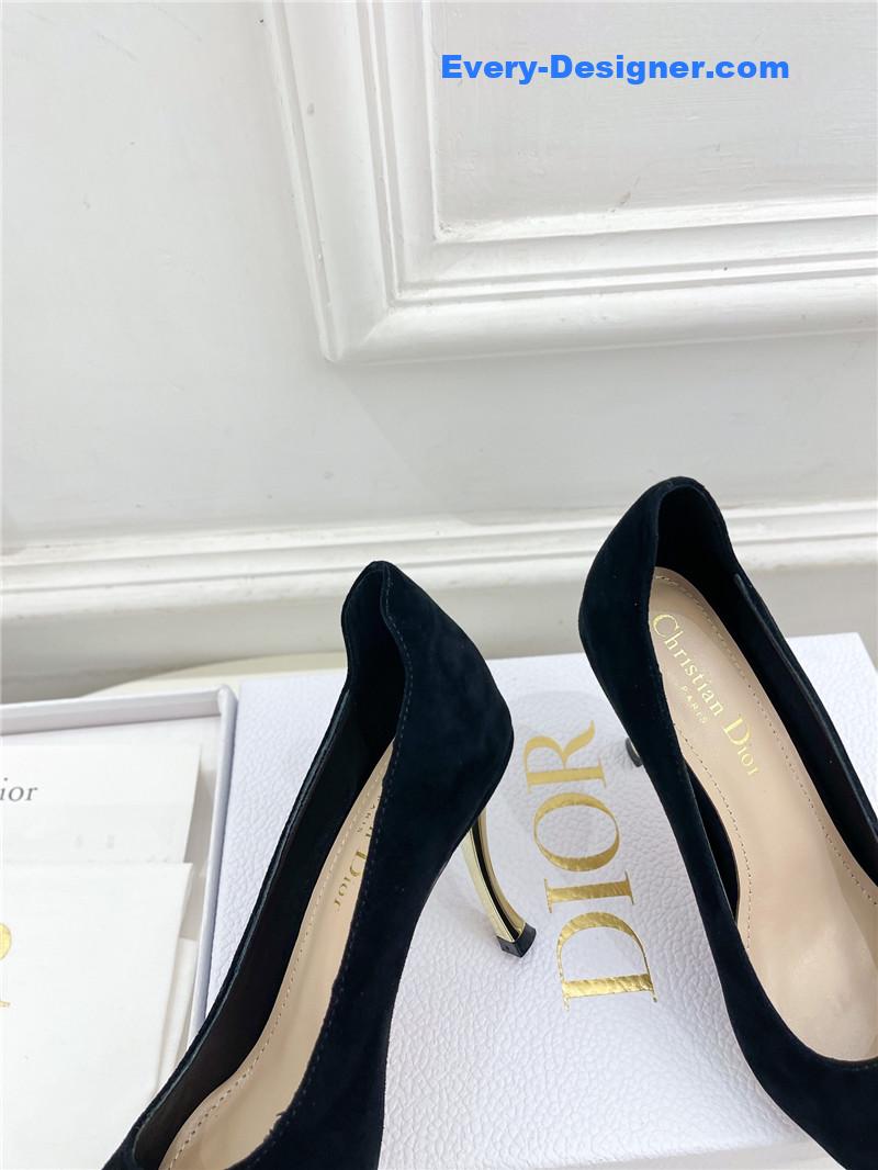 D10r new metal heels