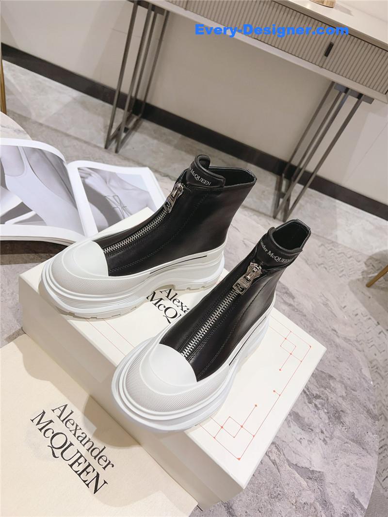 a1exa*der Mcqv*en front zip booties