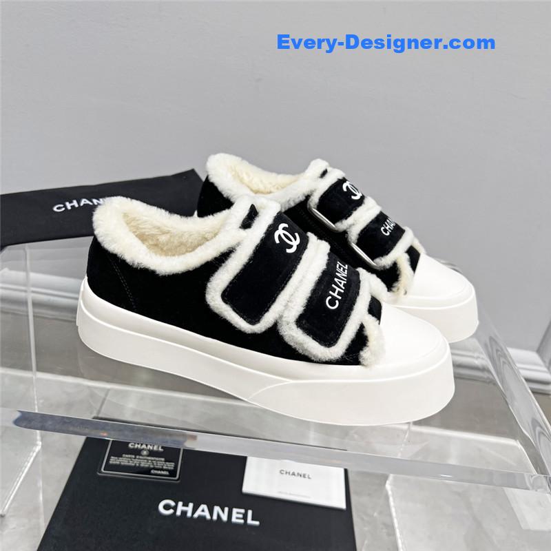 Ch**el new sneakers