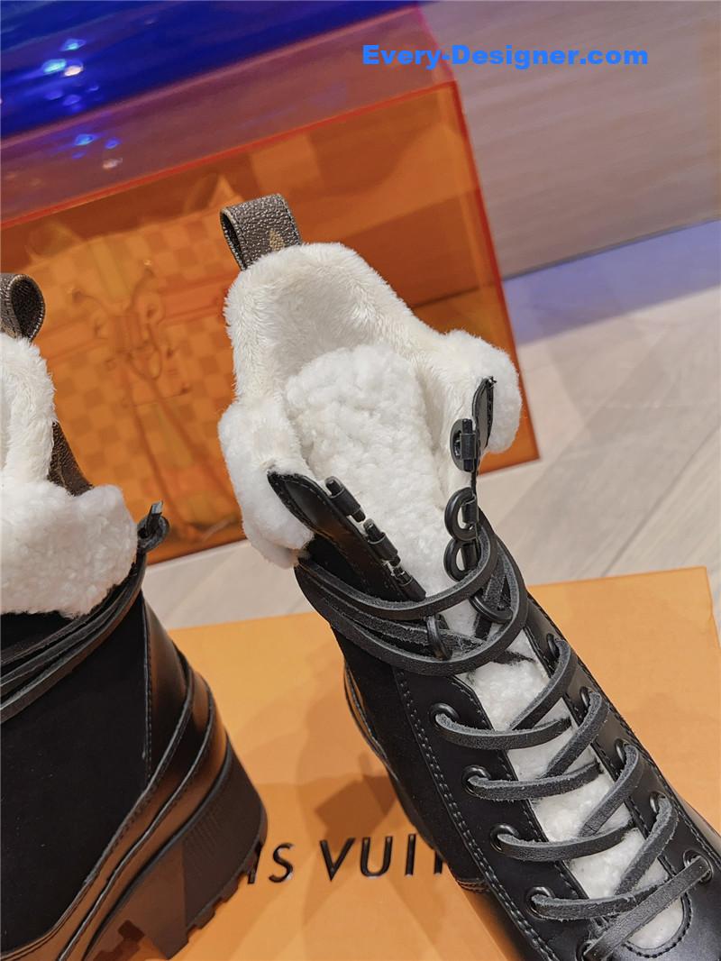 l0vis Vvtt0n lv classic high heel martin boots