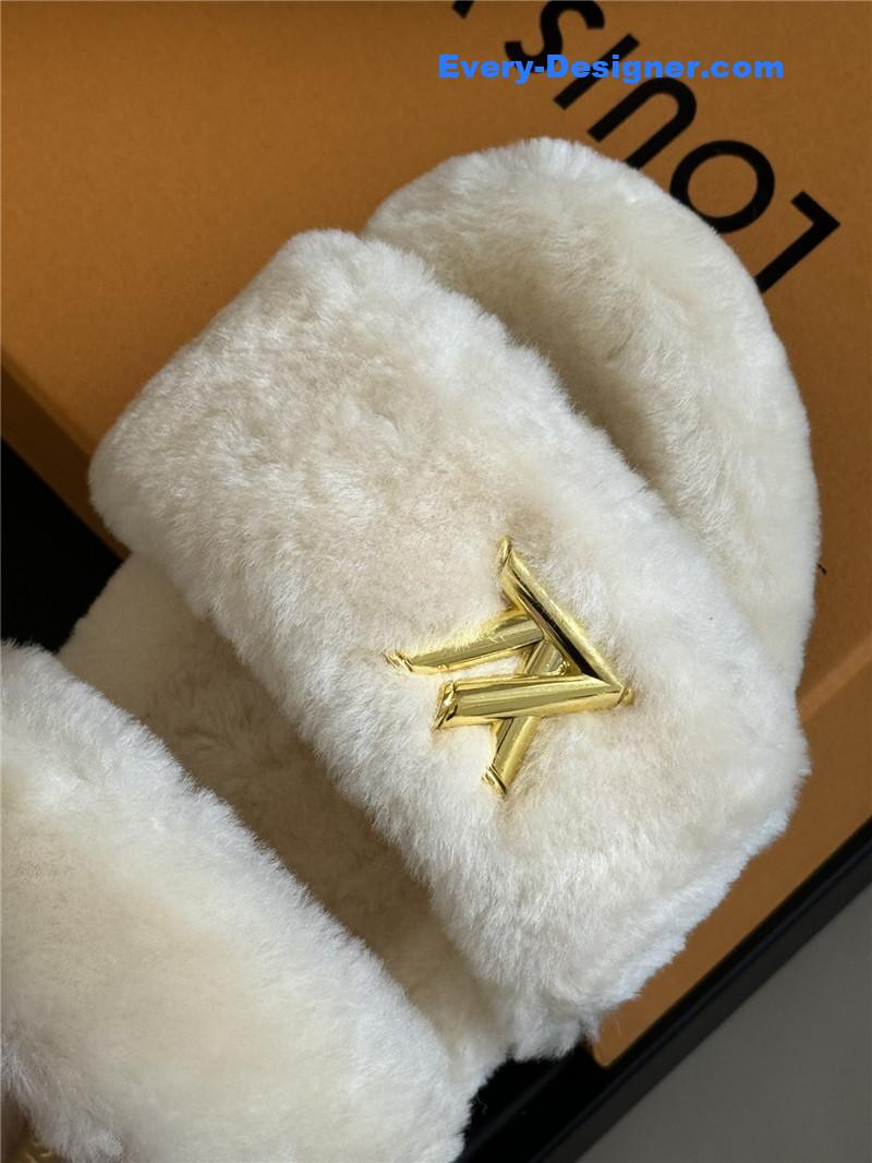 l0vis Vvtt0n lv new wool slippers