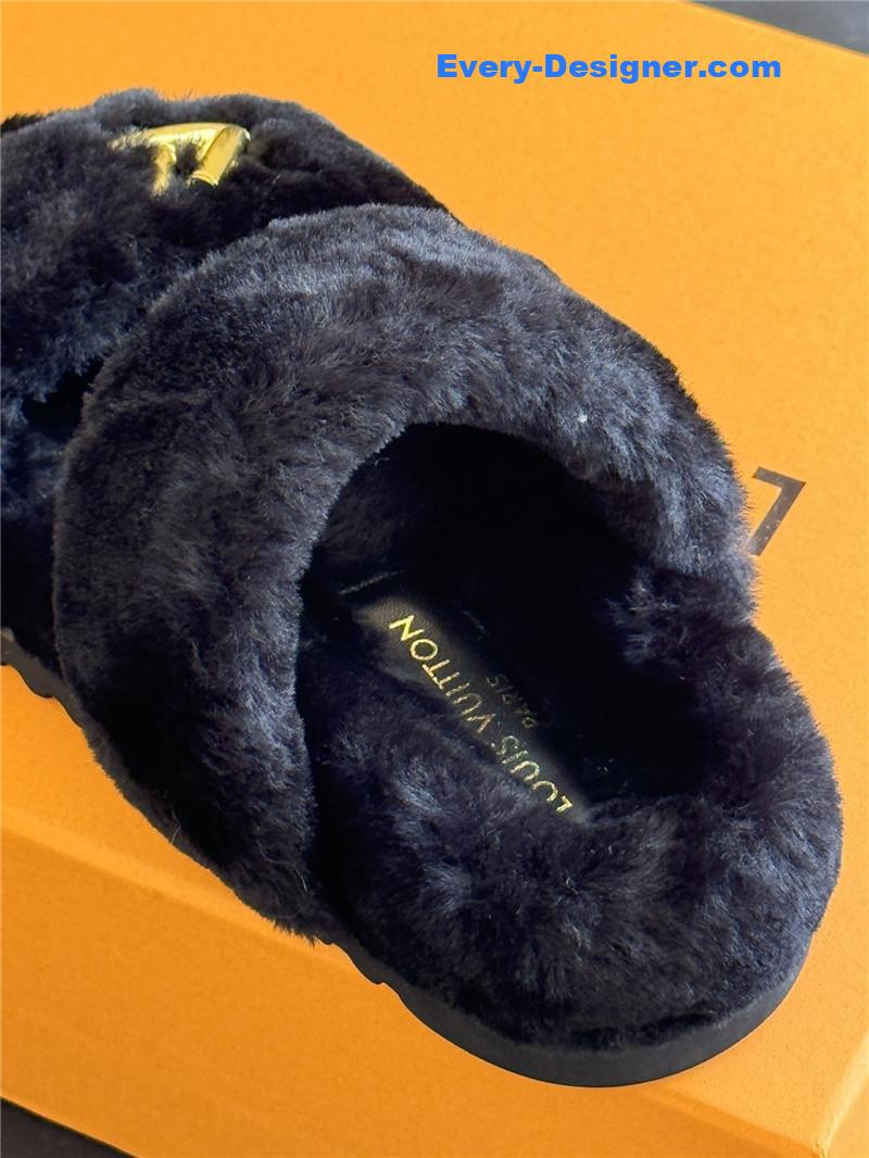 l0vis Vvtt0n lv new wool slippers