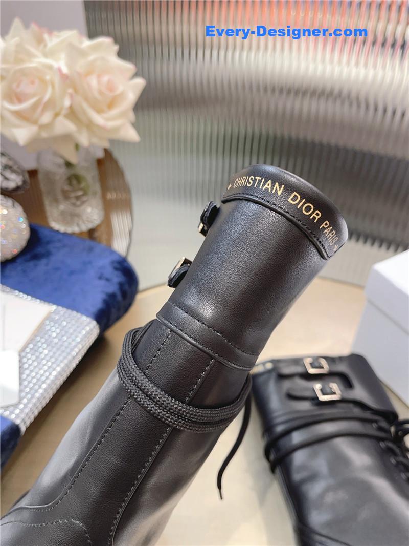 D10r catwalk new martin boots