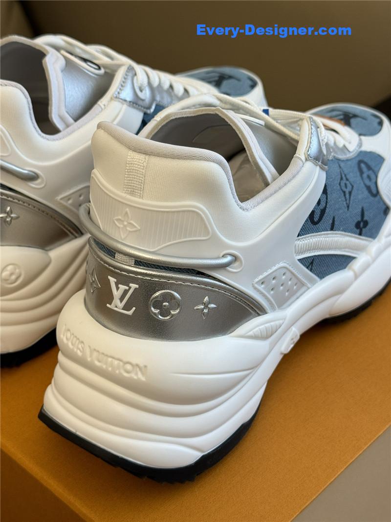 l0vis Vvtt0n lv classic running shoes