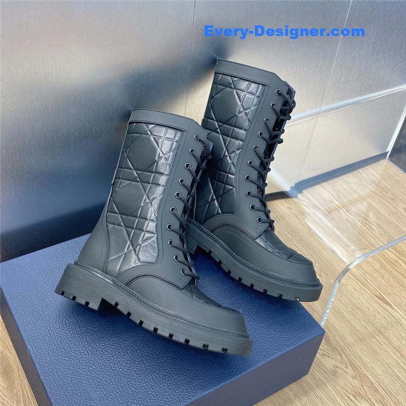 D10r low heel round toe lace up knight boots