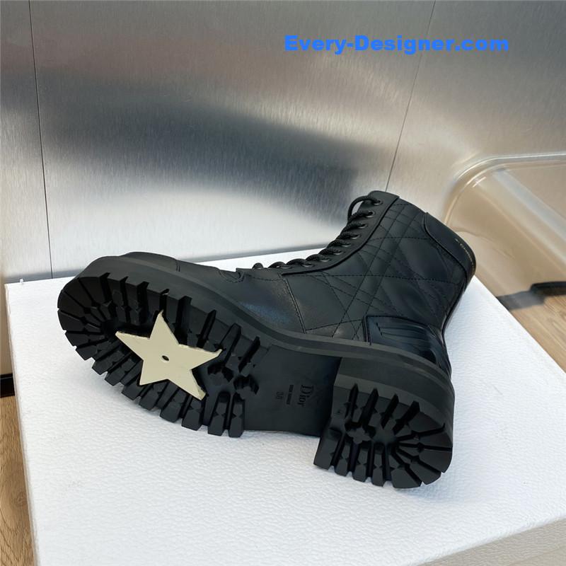 D10r low heel round toe lace up knight boots