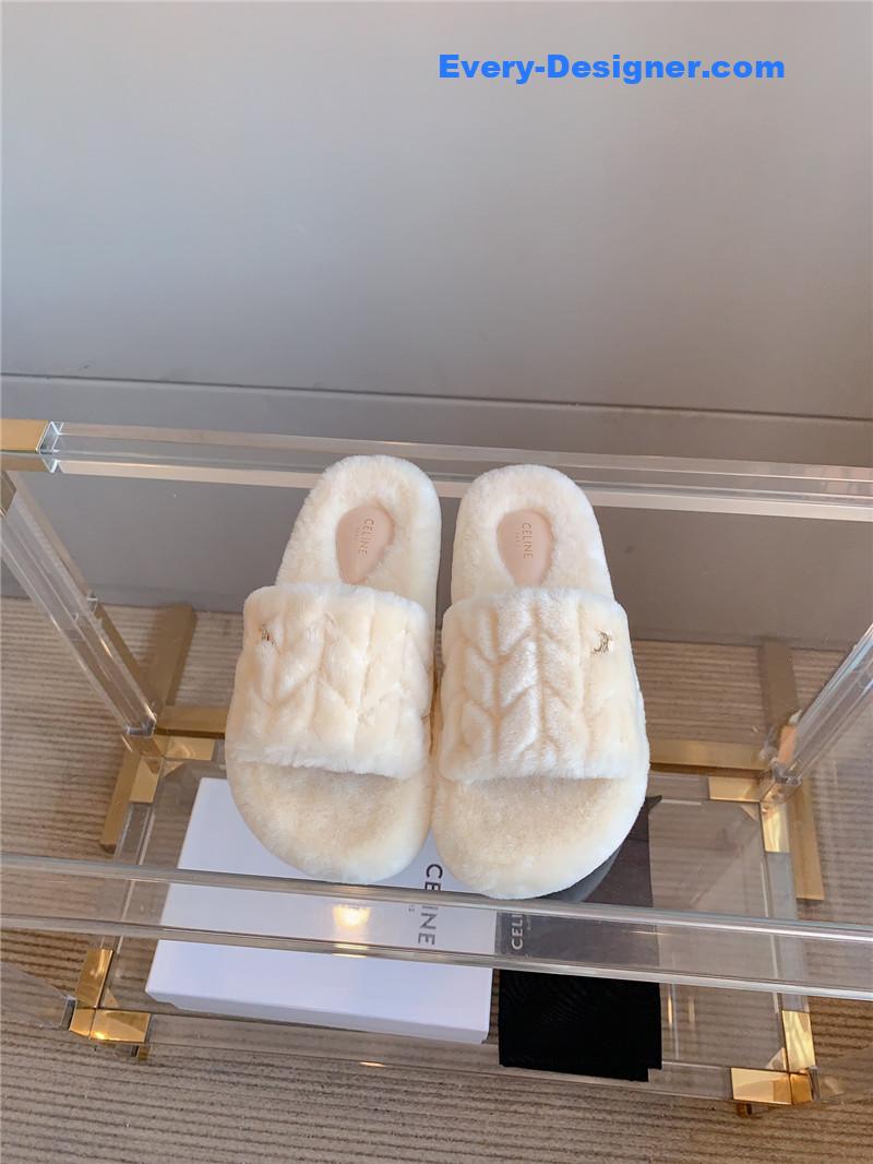 M1um1u new thick-soled furry slippers
