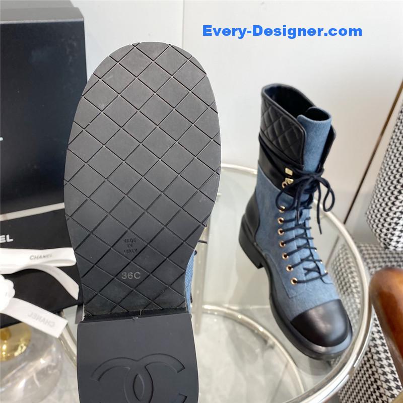 Ch**el lace up martin boots