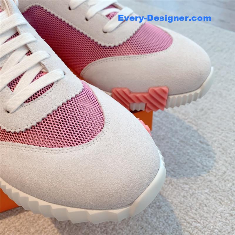 H**me5 pink bouncing sneakers