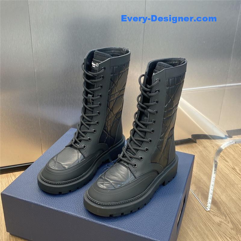D10r women’s velcro motorcycle short boots