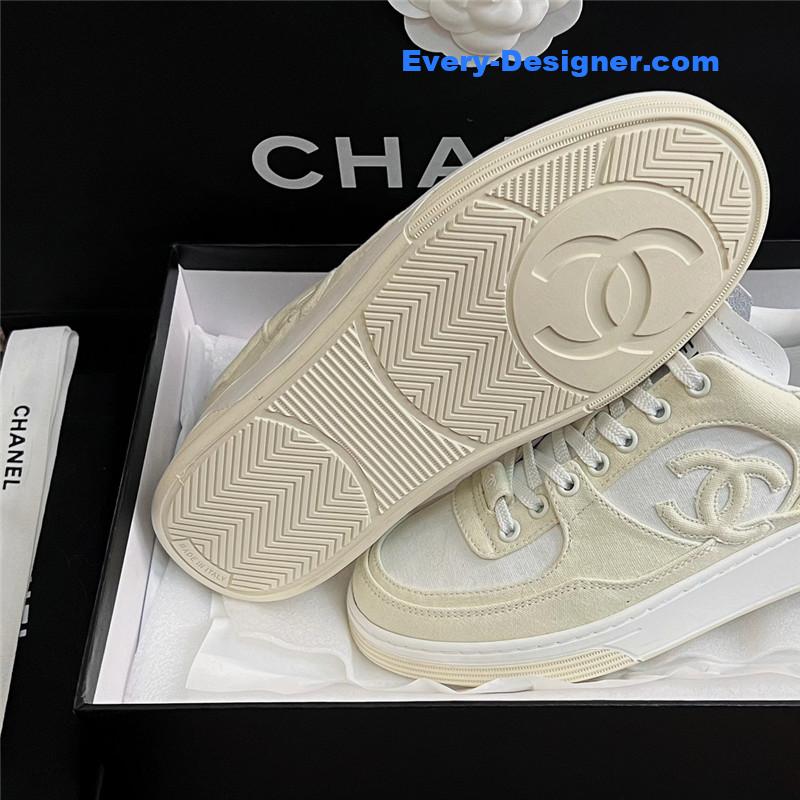 CC early spring sneakers
