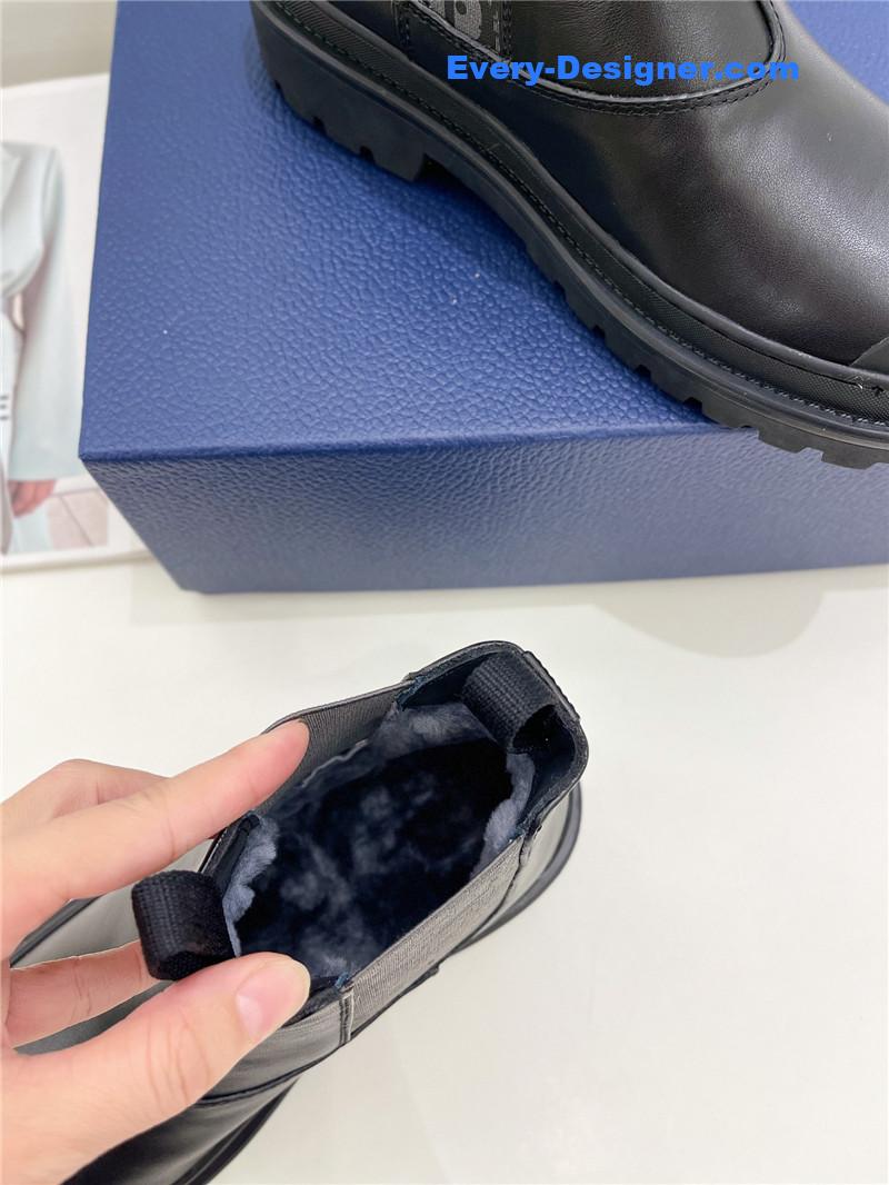 D10r new wool boots