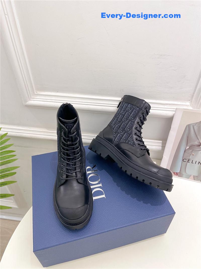 D10r new wool boots
