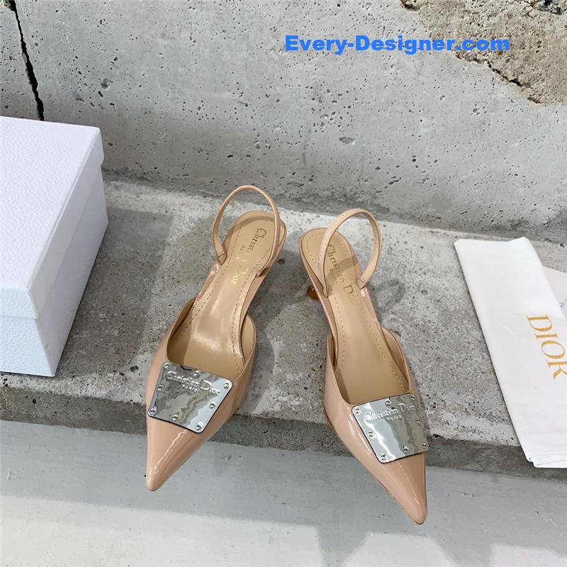 D10r new early autumn sandals