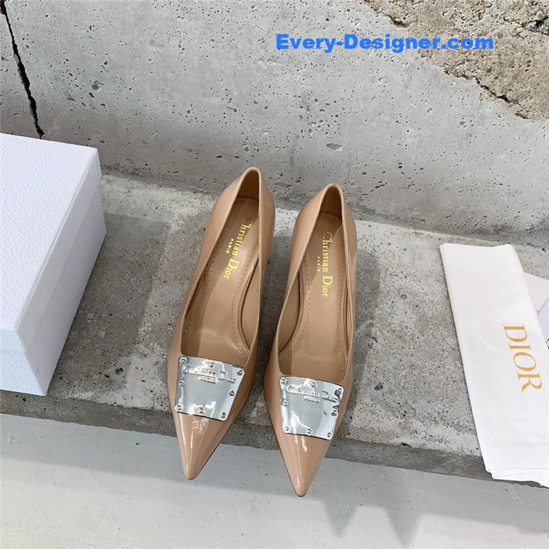 D10r new early autumn sandals