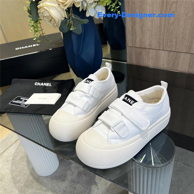 Ch**el new low top thick lace bread shoes