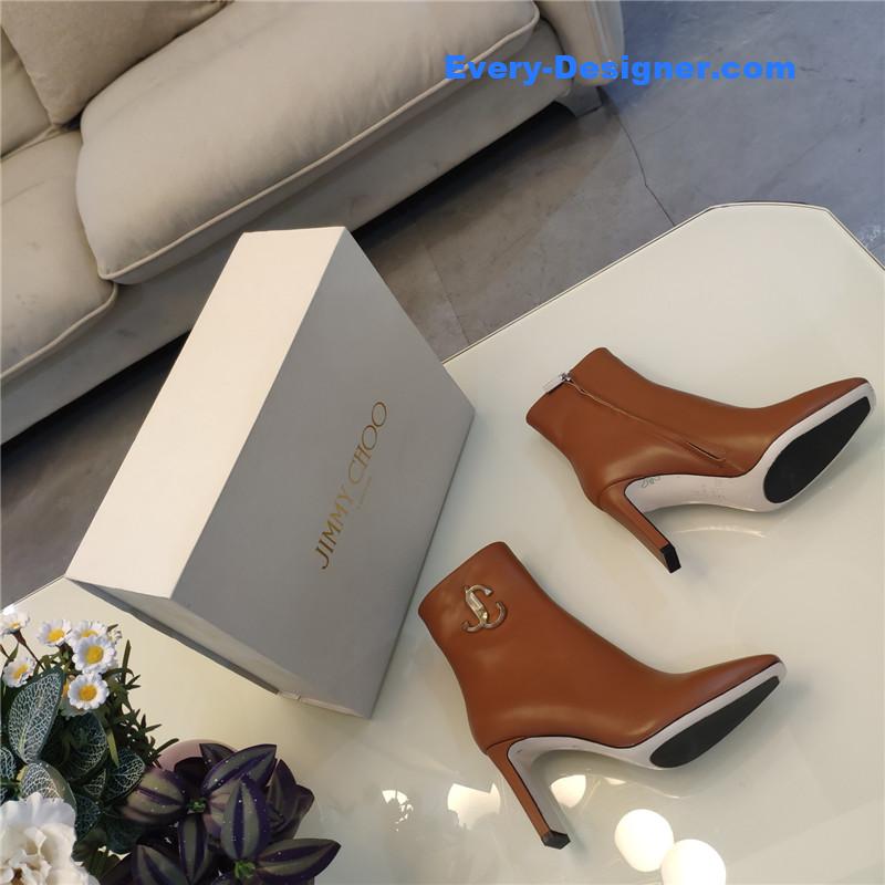 J1m*y Ch00 minori 65 boots