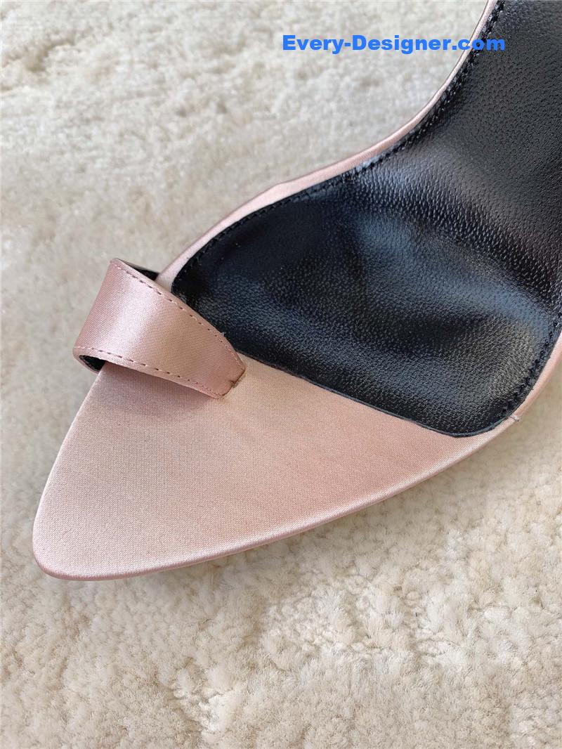 Y51 new sandals