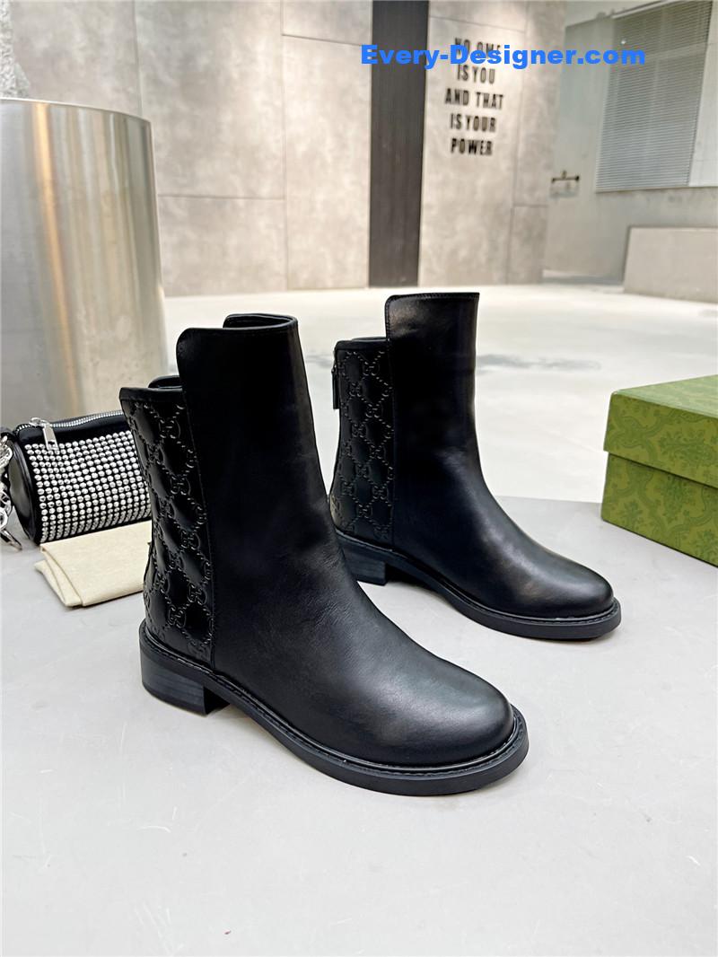 Gvc*1 classic cowhide printed embossed ankle boots