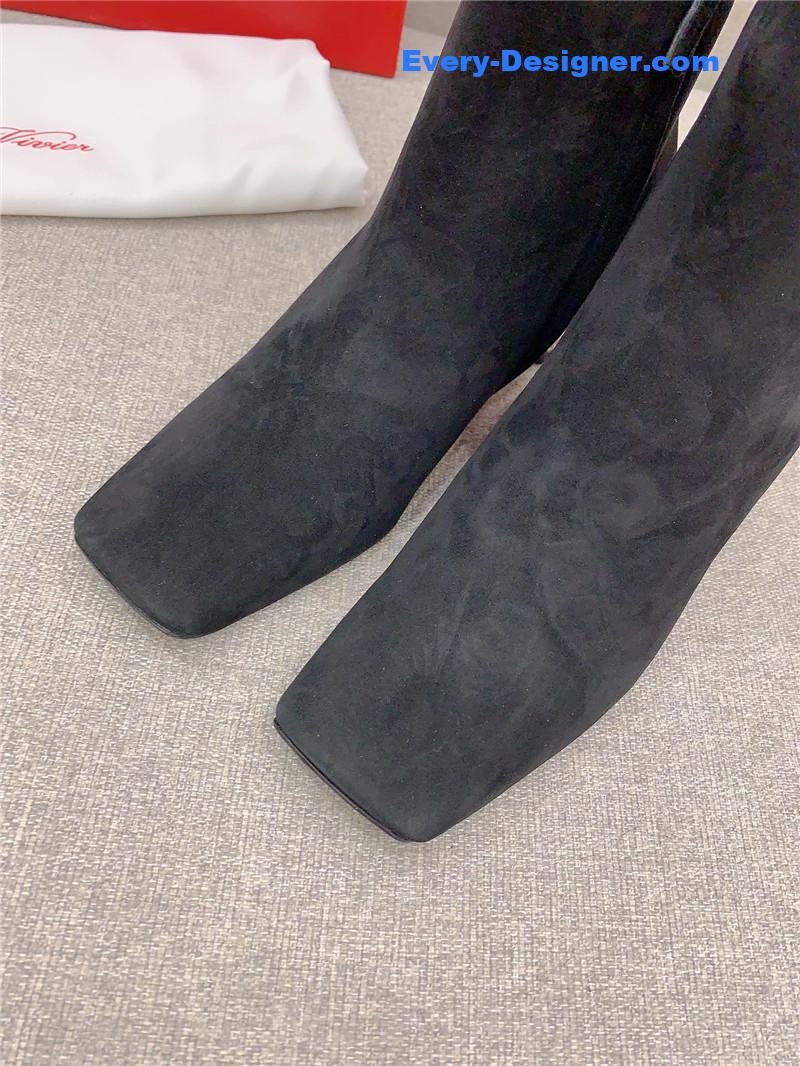 roger u1u1er crystal-embellished heel suede boots