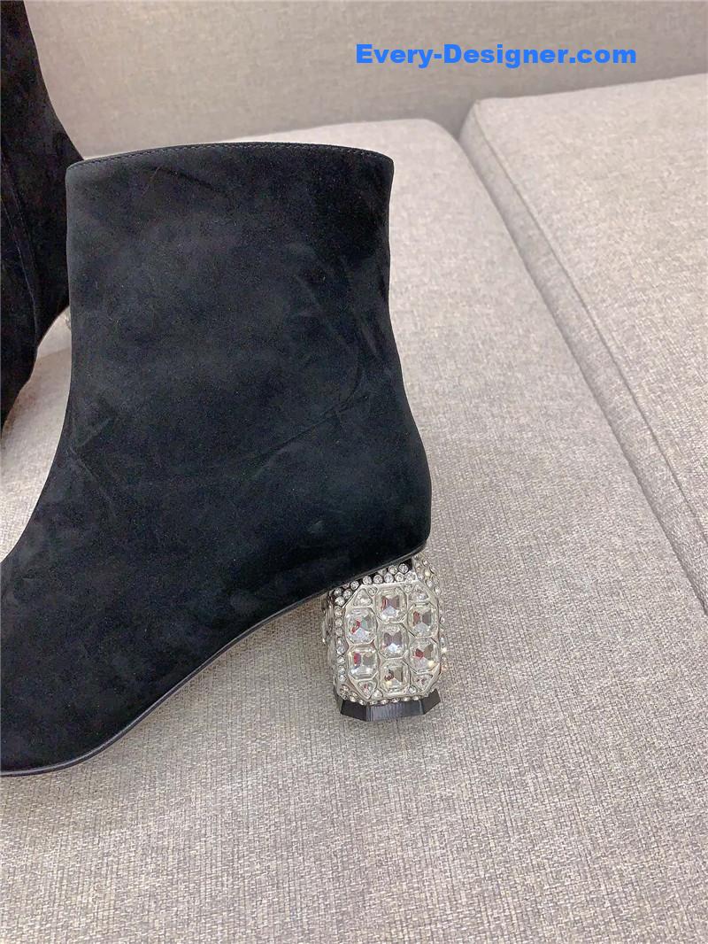 roger u1u1er crystal-embellished heel suede boots