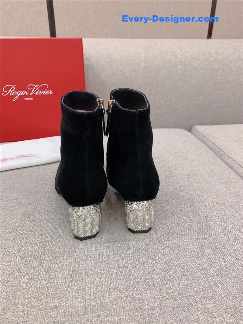 roger u1u1er crystal-embellished heel suede boots