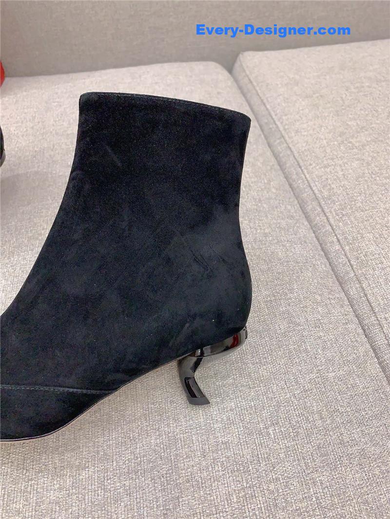 roger u1u1er black suede crystal buckle ankle boots