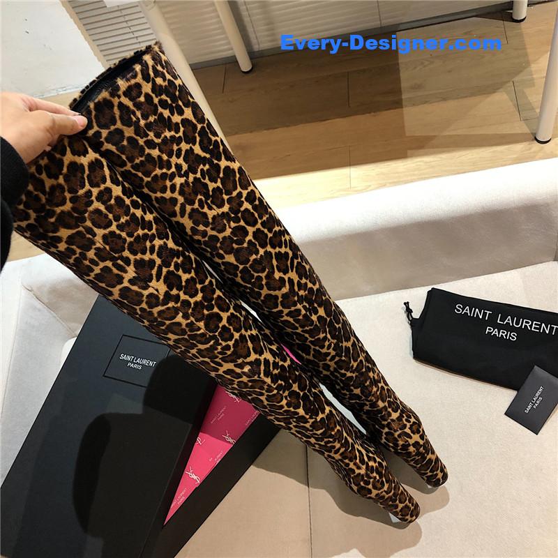 Y51 letter heel pointed toe high heel boots