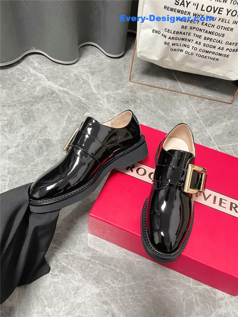 roger u1u1er new loafers