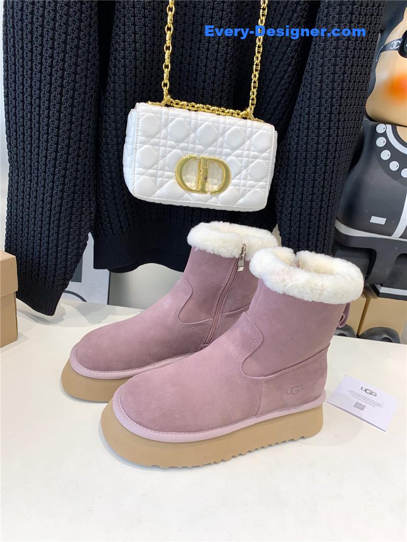 UGG Dipper Shearling Platform Boots Light Purple