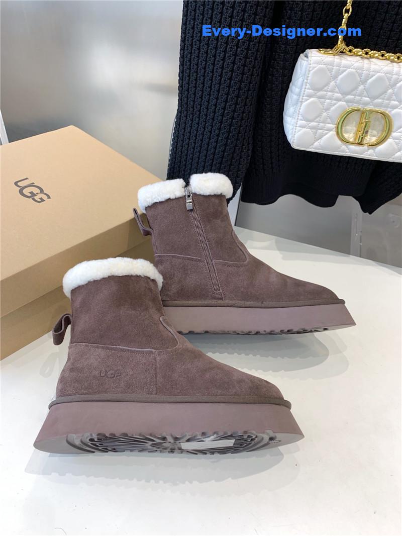 UGG Dipper Shearling Platform Boots Purple