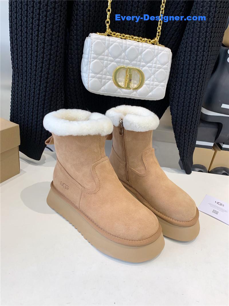 UGG Dipper Shearling Platform Boots Brown