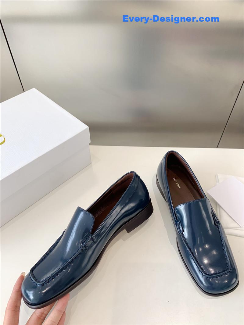 The R0w slip-on loafers