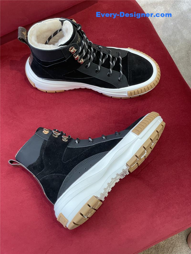 l0vis Vvtt0n lv squad shearling sneaker boots