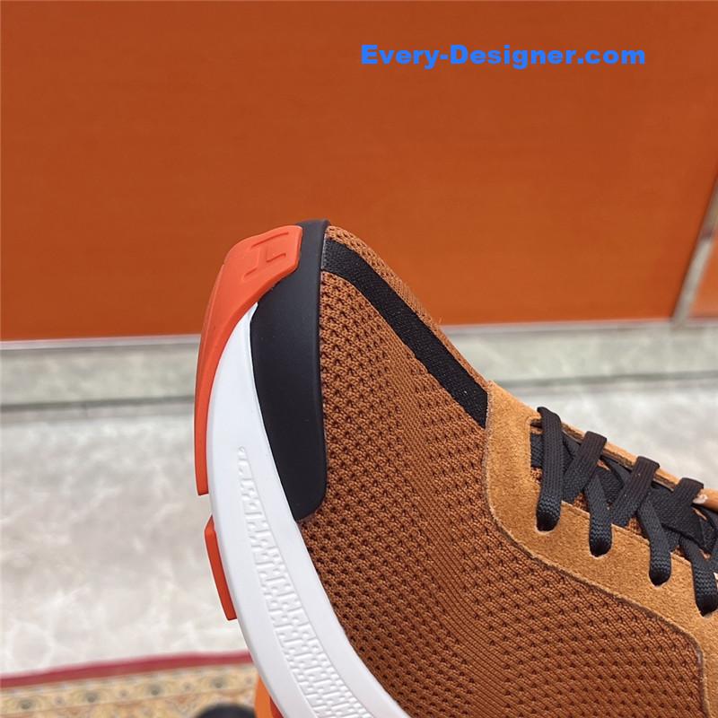 H**me5 heros sneakers