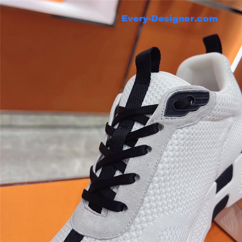 H**me5 new sneakers
