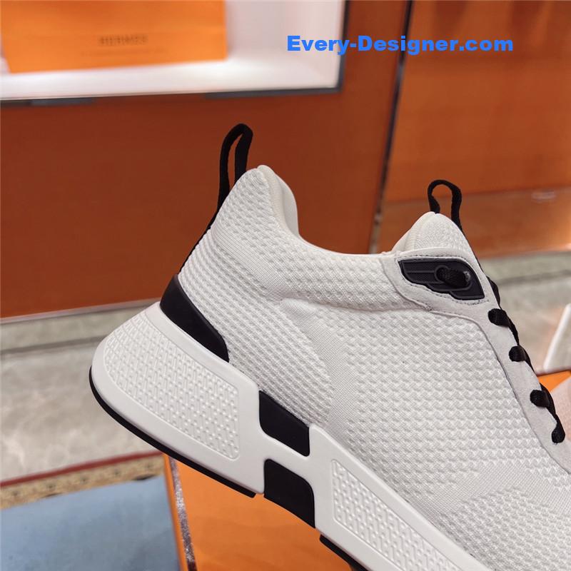 H**me5 new sneakers