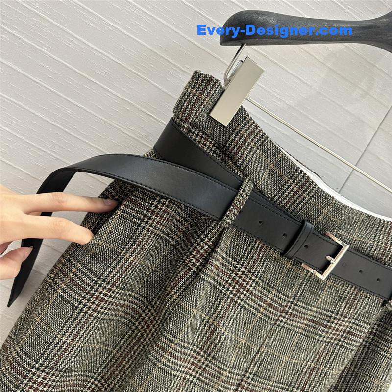 Pra*a wool trousers